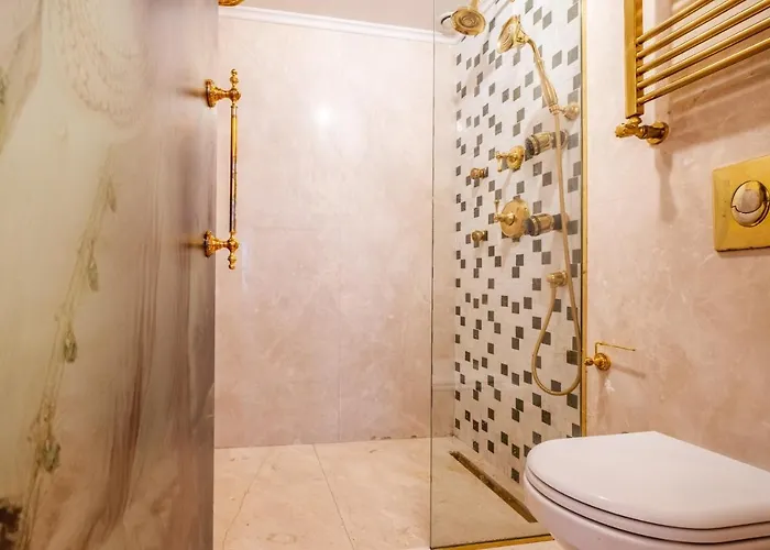 Lovely In Historic Mansion In Beylerbeyi * 伊斯坦布尔