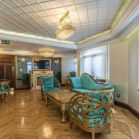 Apartman Lovely In Historic Mansion In Beylerbeyi *